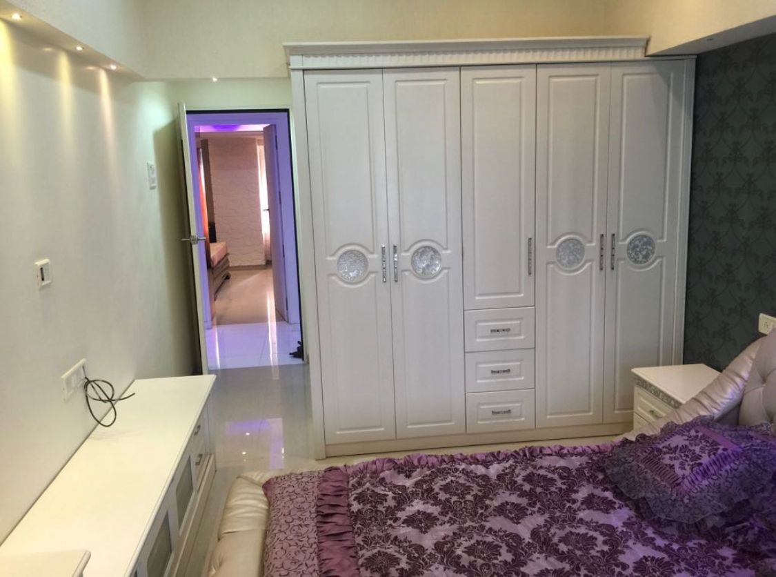 3 BHK Apartment for Sale in Almeida park Mumbai