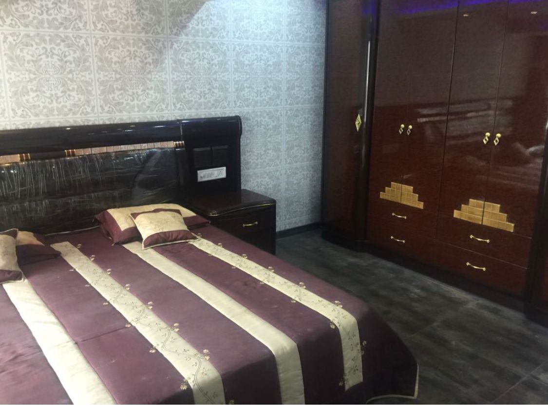 3 BHK Apartment for Sale in Almeida park Mumbai