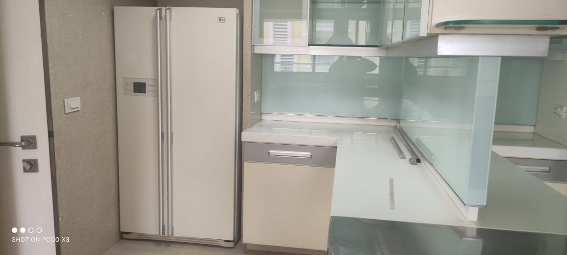 3 BHK Apartment for Rent in St. Theresa Road Mumbai