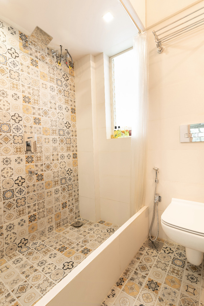 2 BHK Apartment for Rent in A B Nair Road Mumbai
