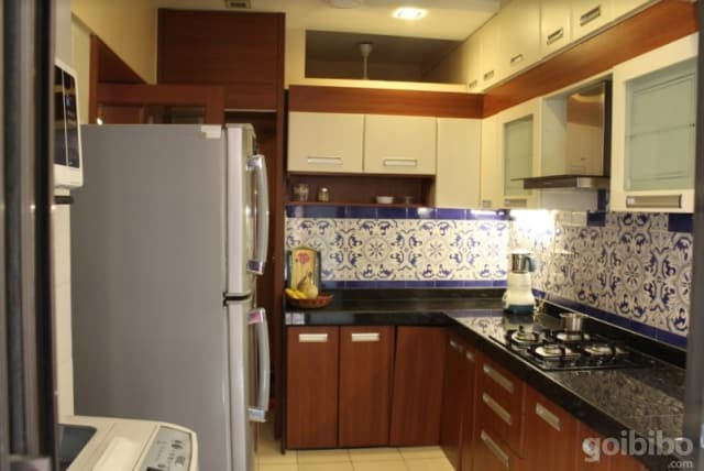 Apartment for Rent in Off Hill Road Mumbai