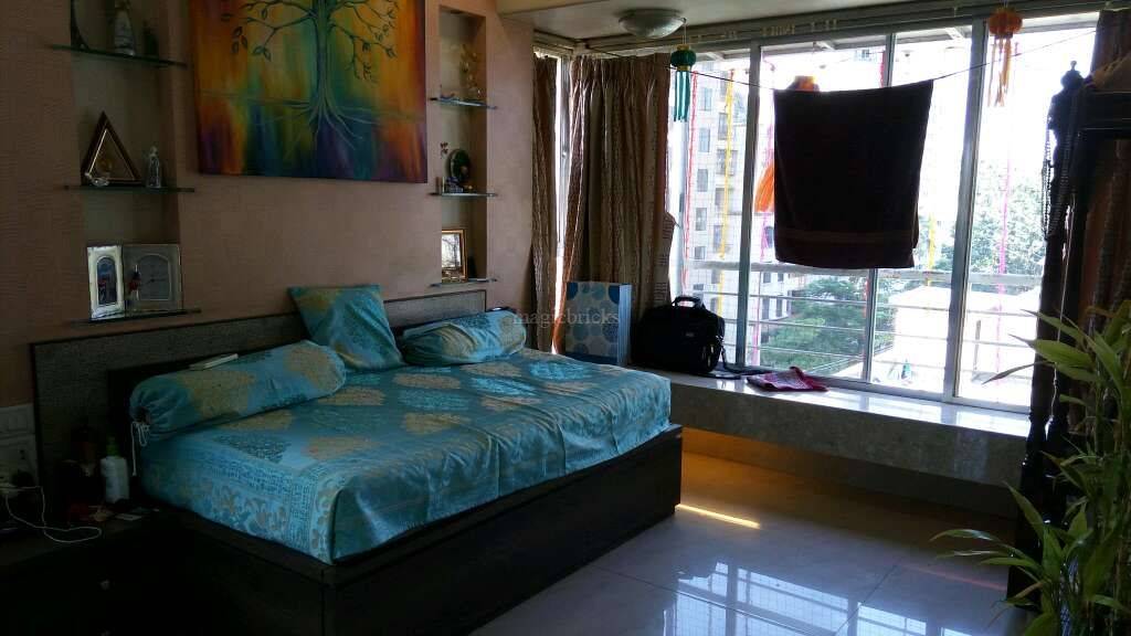 2 BHK Apartment for Sale in Bandra West Mumbai