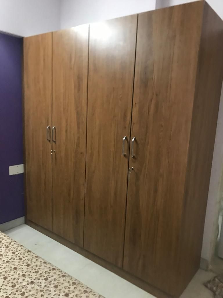 2 BHK Apartment for Rent in Gulmohar cross road no.6 Mumbai