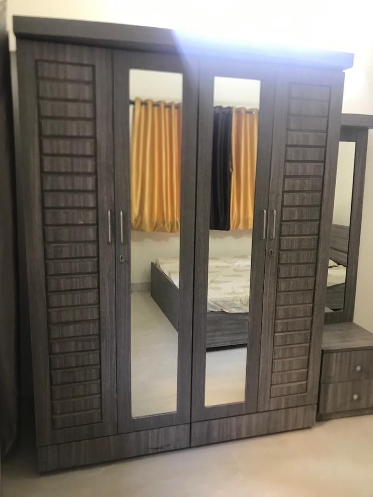 2 BHK Apartment for Rent in Gulmohar cross road no.6 Mumbai