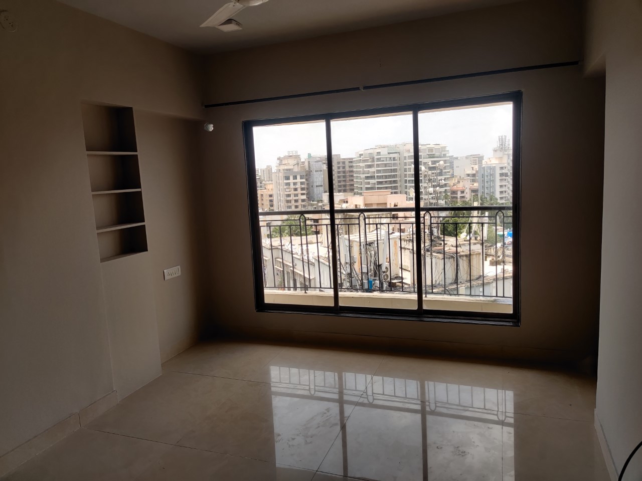3 BHK Apartment for Rent in Juhu Mumbai