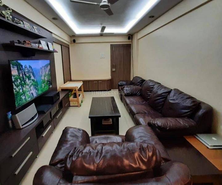 1 BHK Apartment for Sale in Juhu Road Mumbai