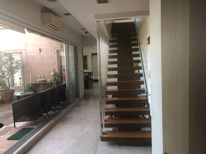 5 BHK Penthouse for Sale in Andheri West Mumbai