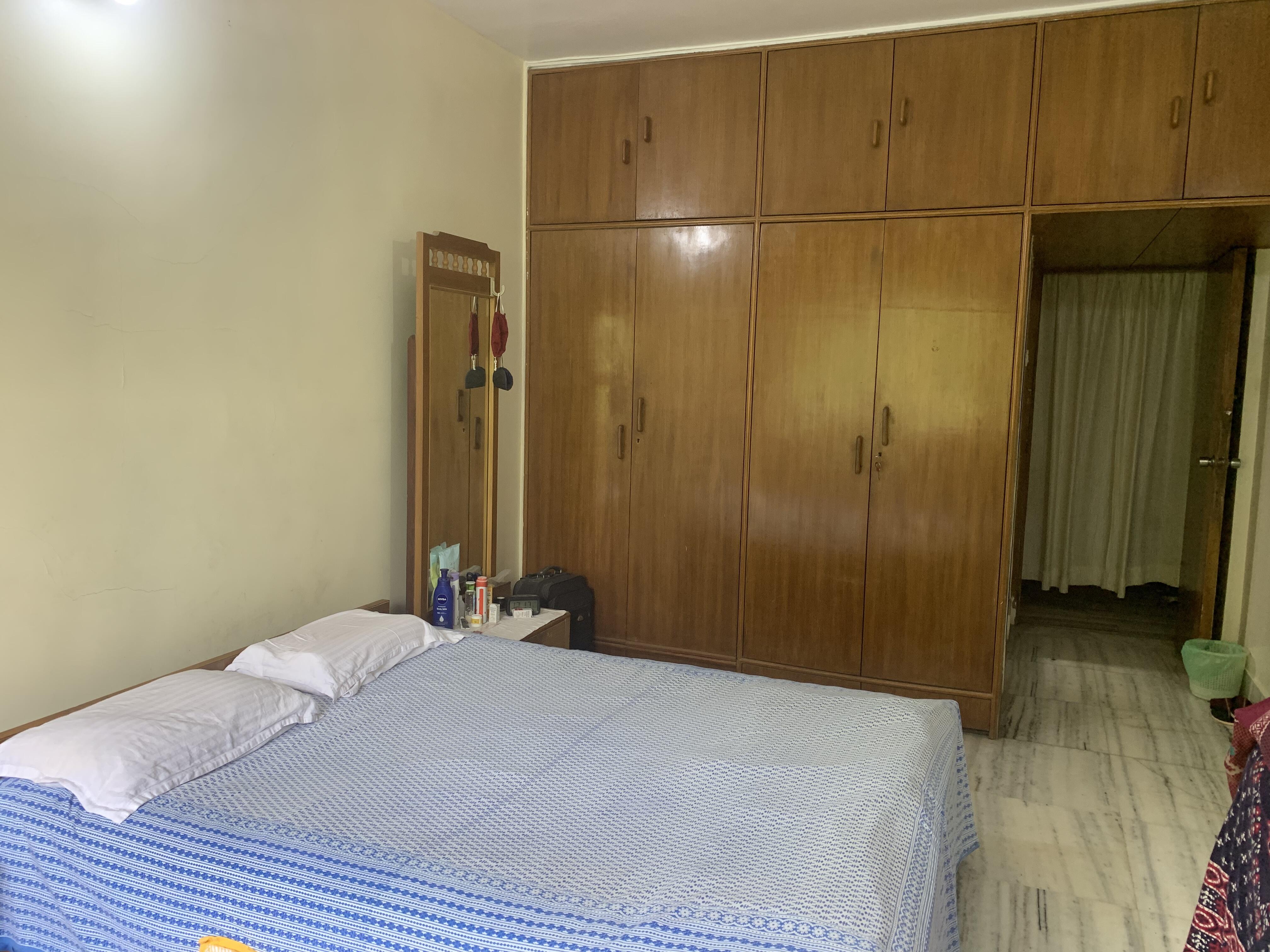 3 BHK Apartment for Rent in Perry cross road Mumbai