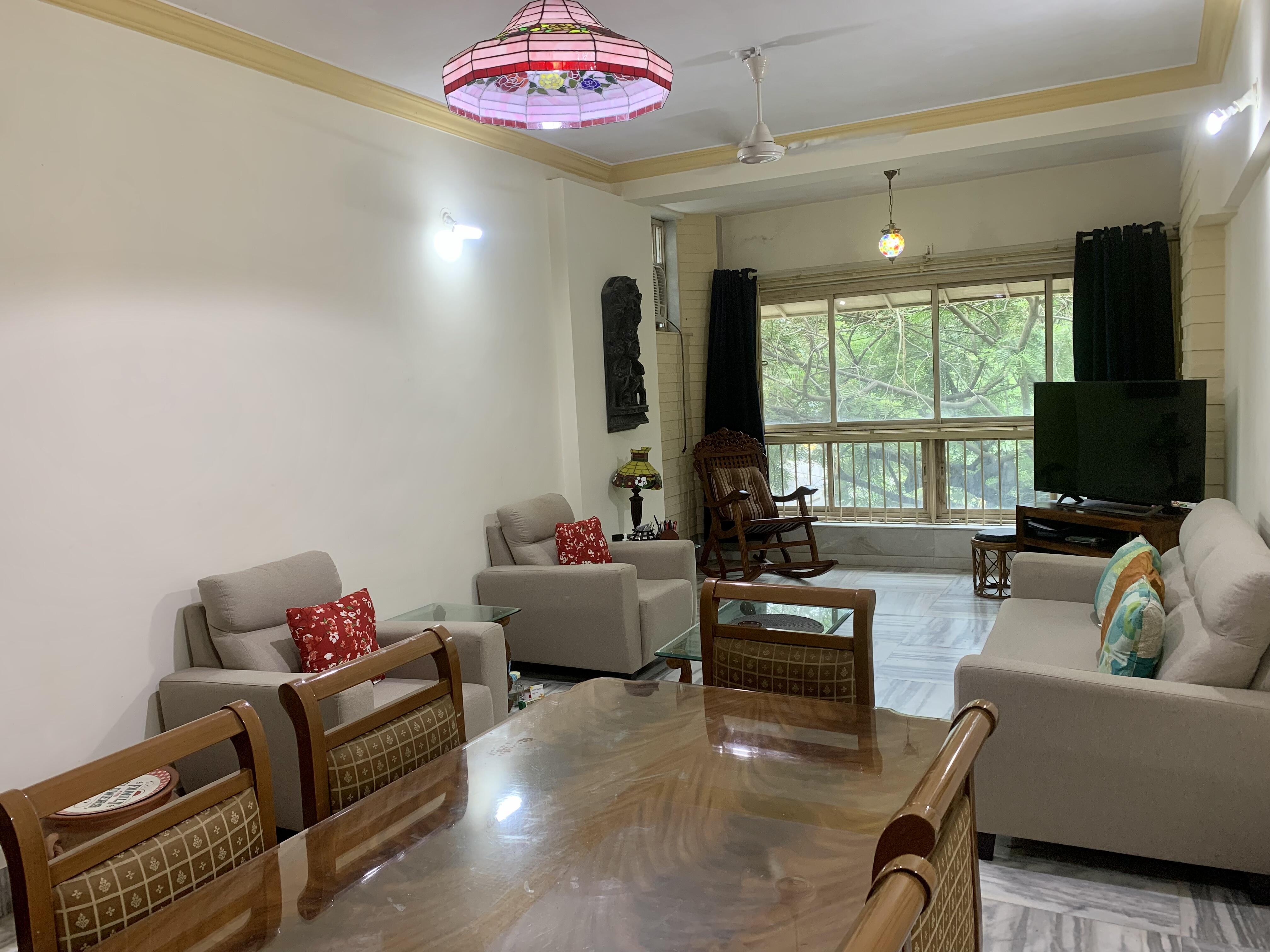 3 BHK Apartment for Rent in Perry cross road Mumbai