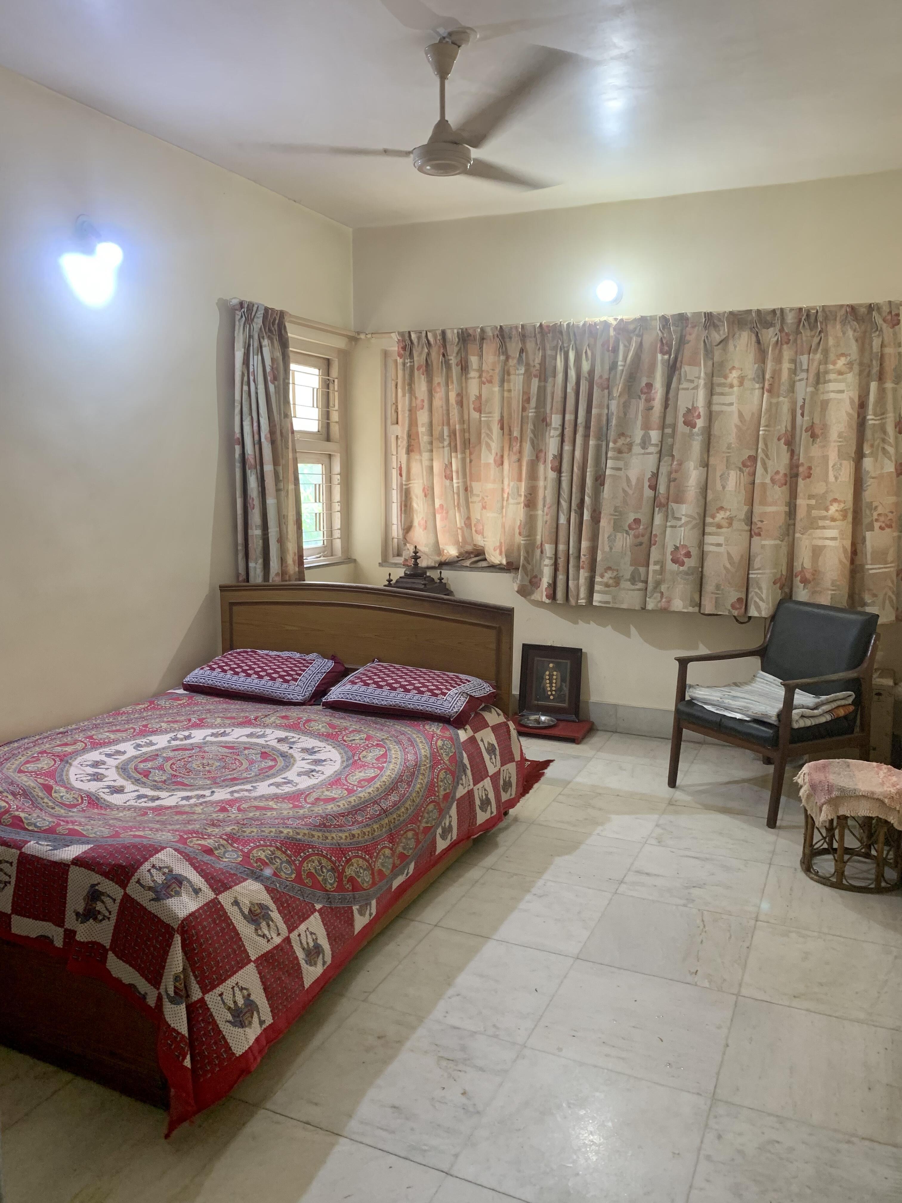 3 BHK Apartment for Rent in Perry cross road Mumbai