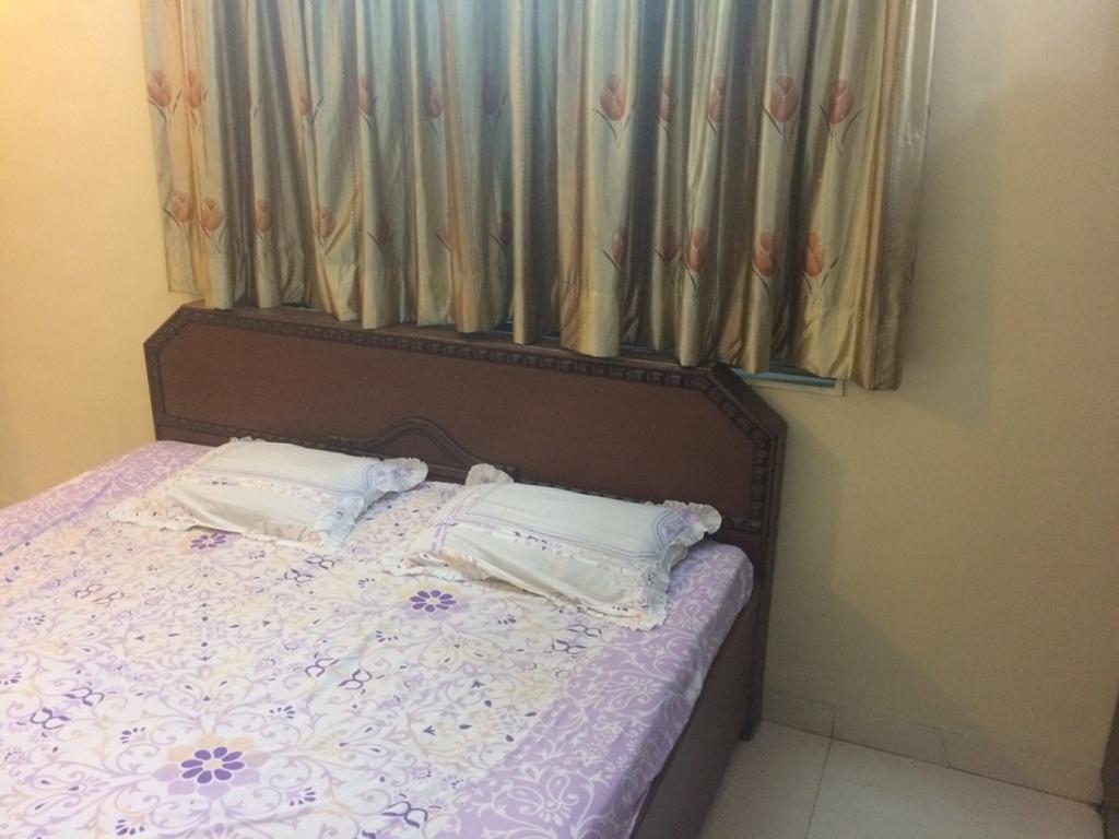 2 BHK Apartment for Sale in 33rd Road Mumbai