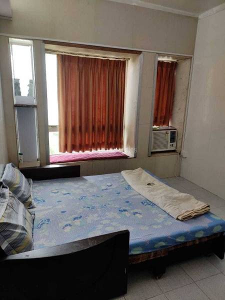3 BHK Apartment for Sale in Juhu Tara Rd Mumbai