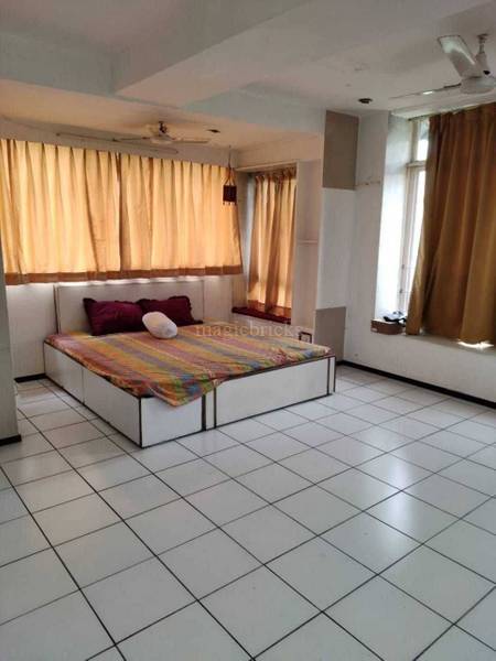 3 BHK Apartment for Sale in Juhu Tara Rd Mumbai