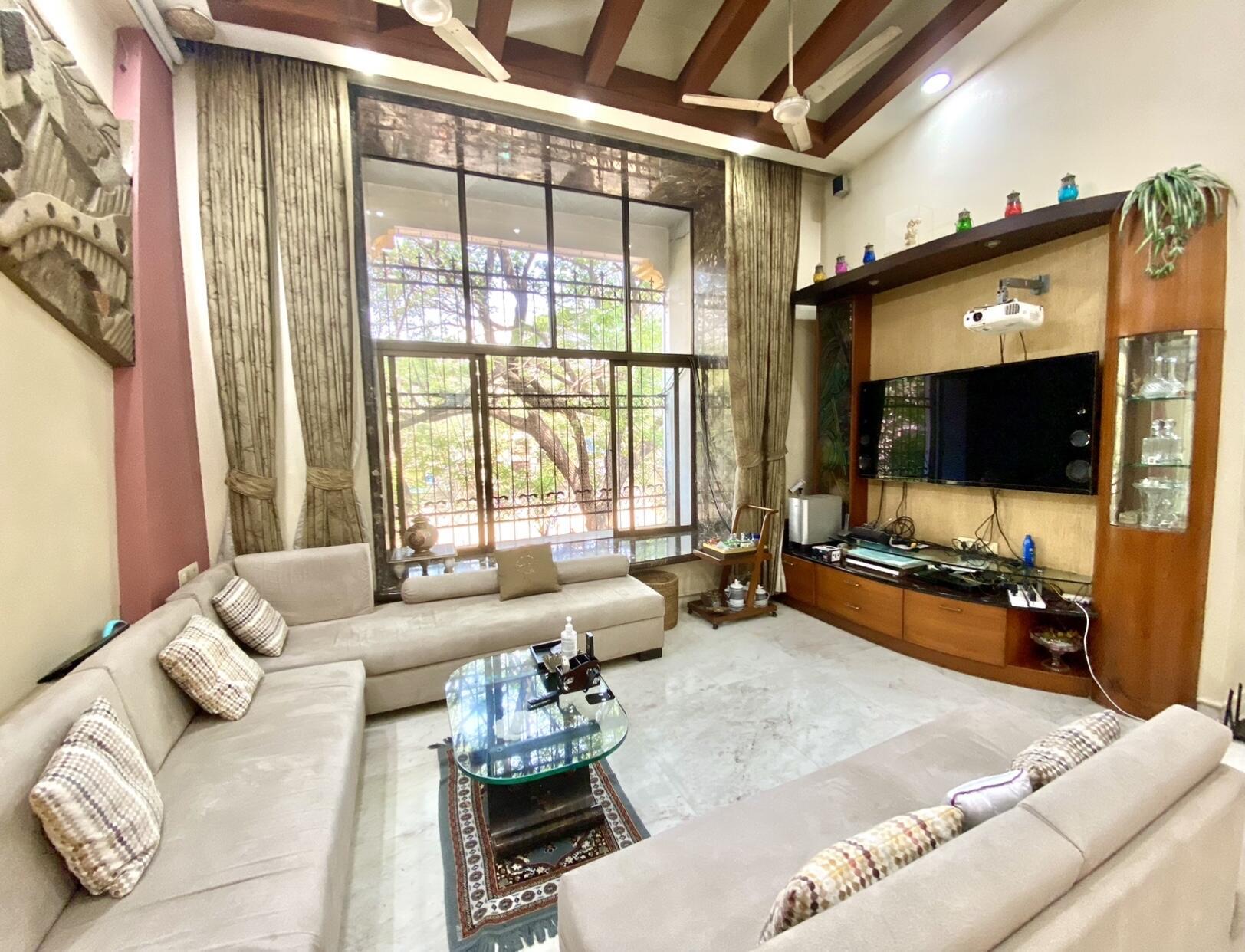 3 BHK Builder Floor for Sale in Nehru Rd Mumbai