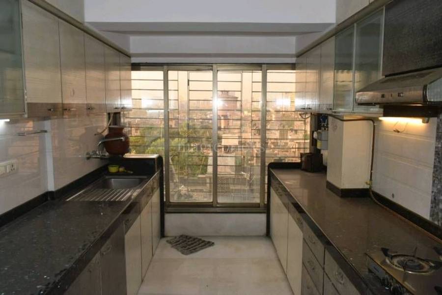 3 BHK Apartment for Sale in Juhu lane Mumbai