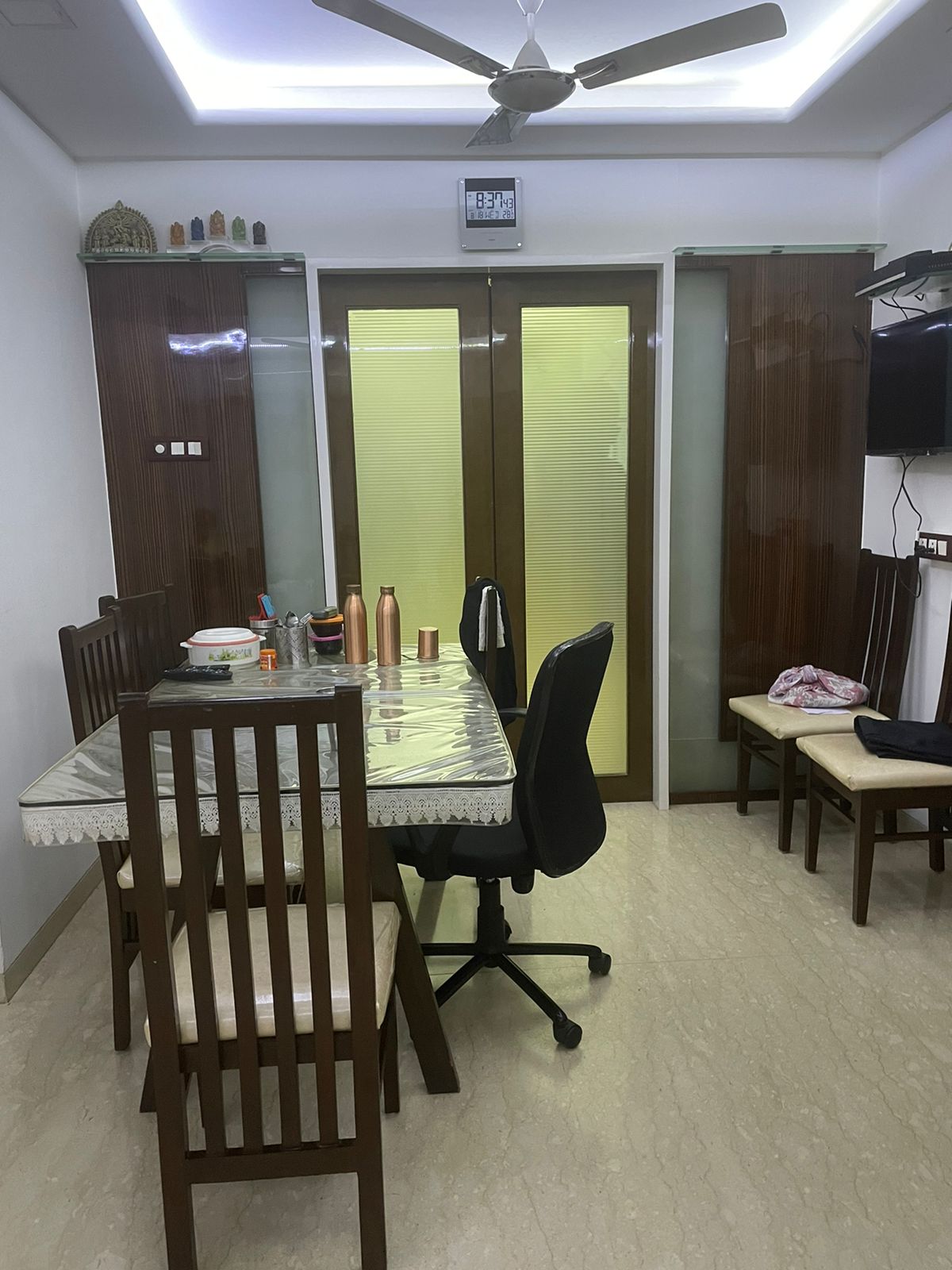 3 BHK Apartment for Rent in N S Road No 9 Mumbai