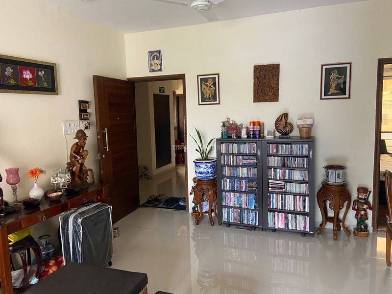 3 BHK Apartment for Sale in Besant Road Mumbai