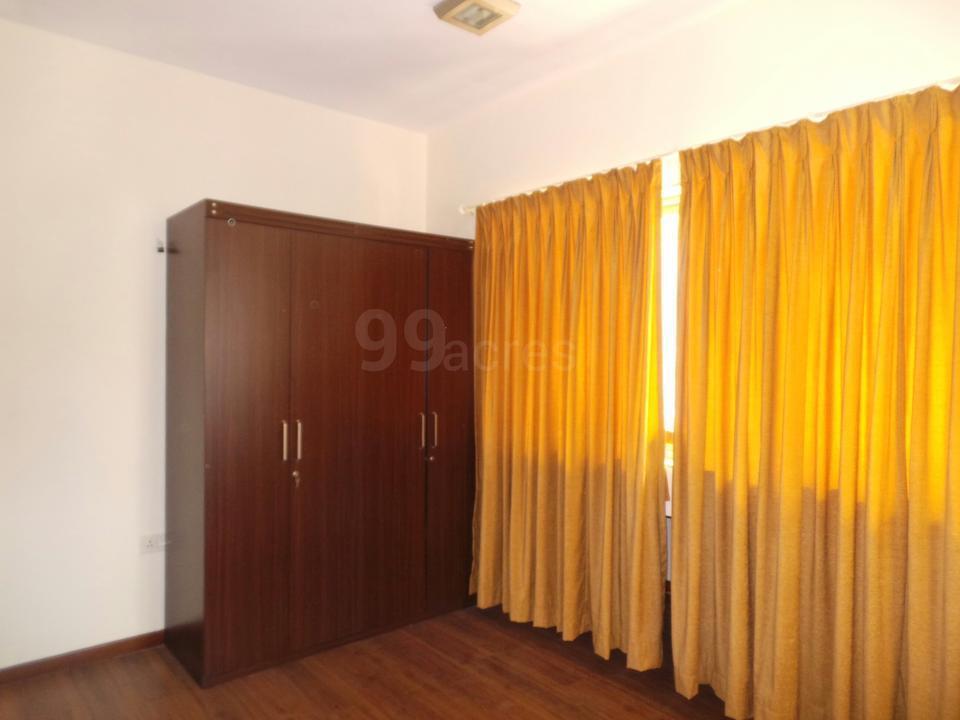 3 BHK Apartment for Sale in Sayani Road Mumbai