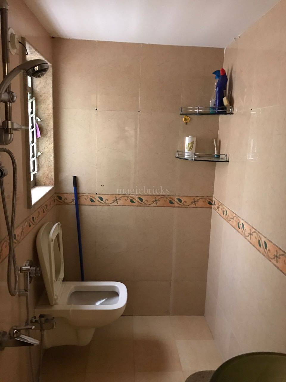 2 BHK Apartment for Rent in St.Anthony Street Mumbai