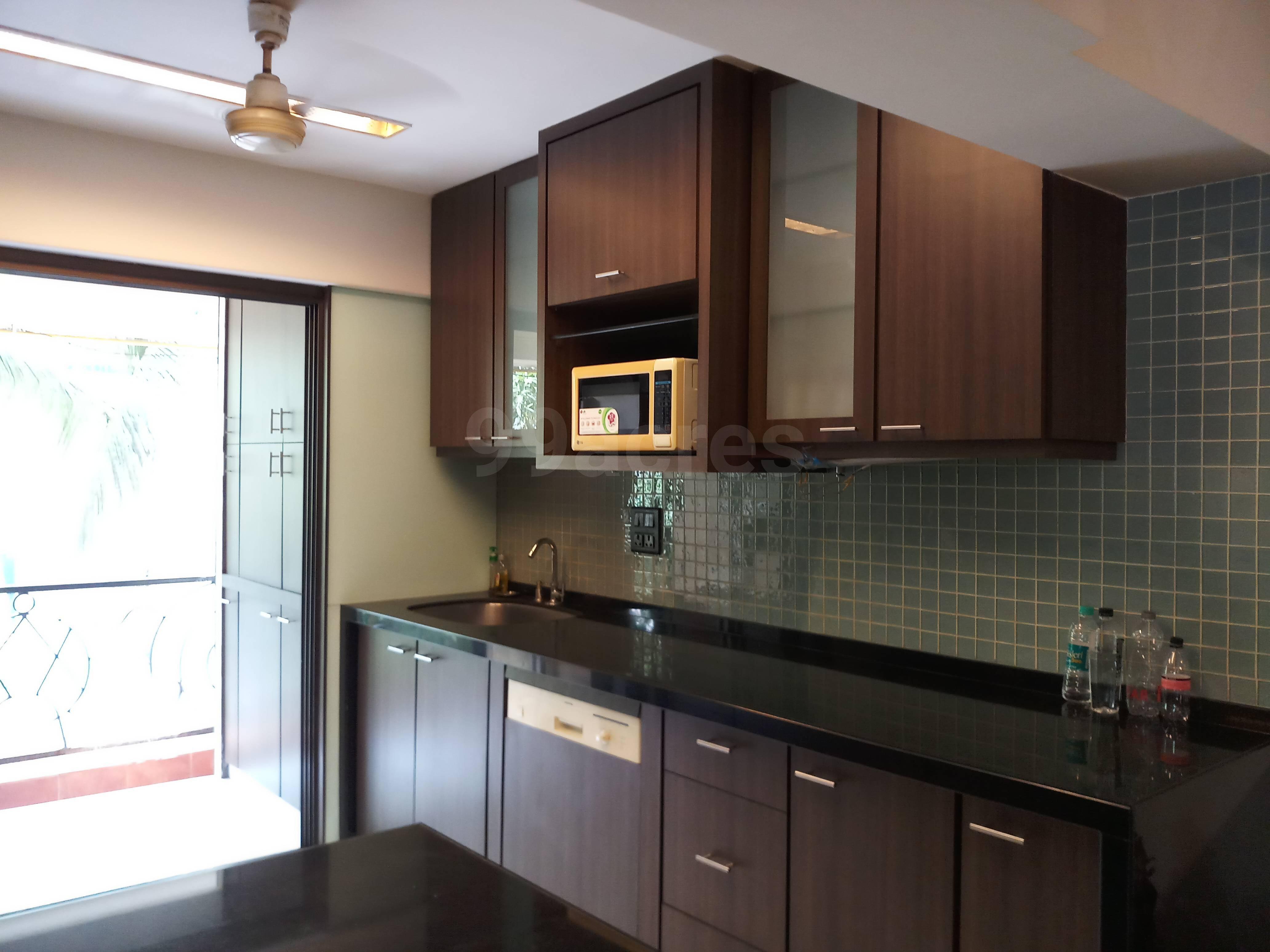 3 BHK Apartment for Rent in 16th Road Mumbai