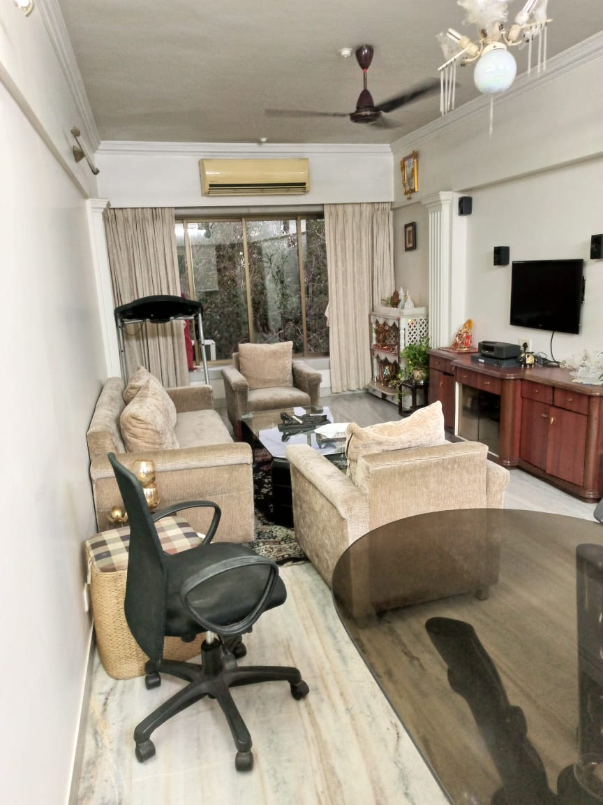 2 BHK Apartment for Sale in Juhu Road Mumbai