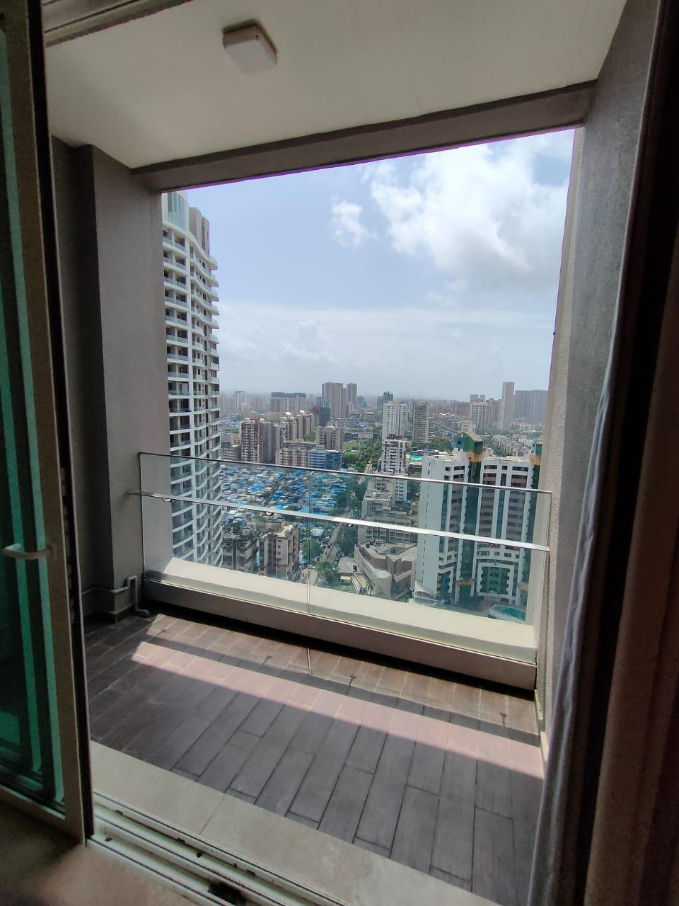 4 BHK Apartment for Rent in Andheri West Mumbai