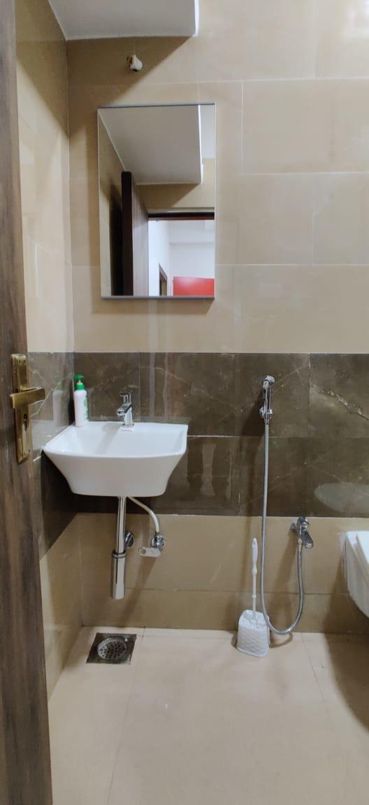 2 BHK Villa for Sale in 25 Road Mumbai