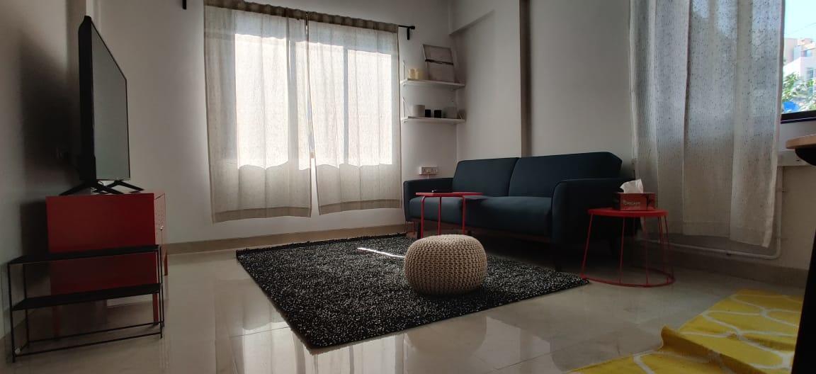 2 BHK Villa for Sale in 25 Road Mumbai