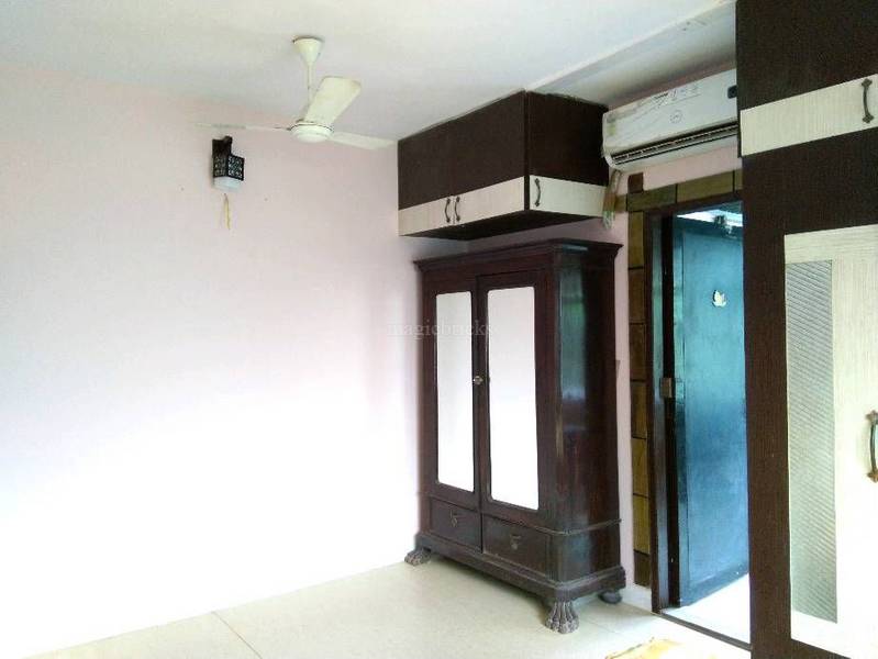 1 BHK Apartment for Rent in Hill Road Mumbai