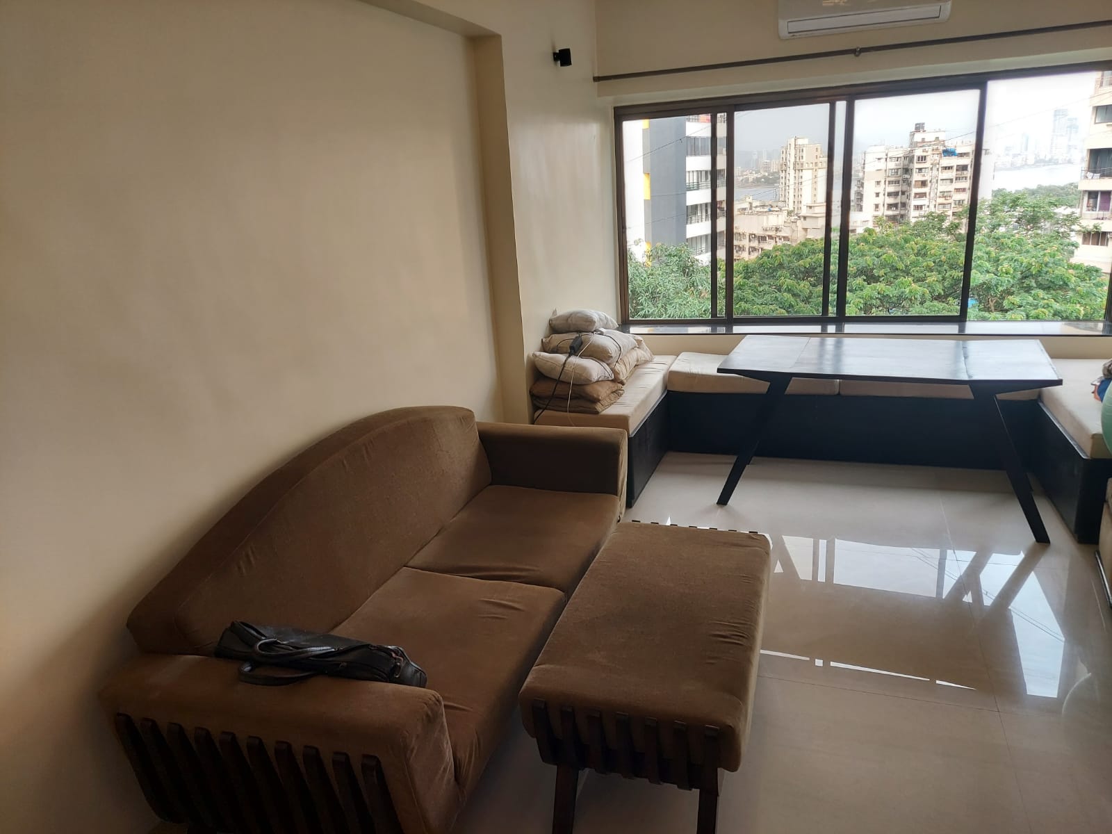 1 BHK Apartment for Rent in Mount Marry Mumbai