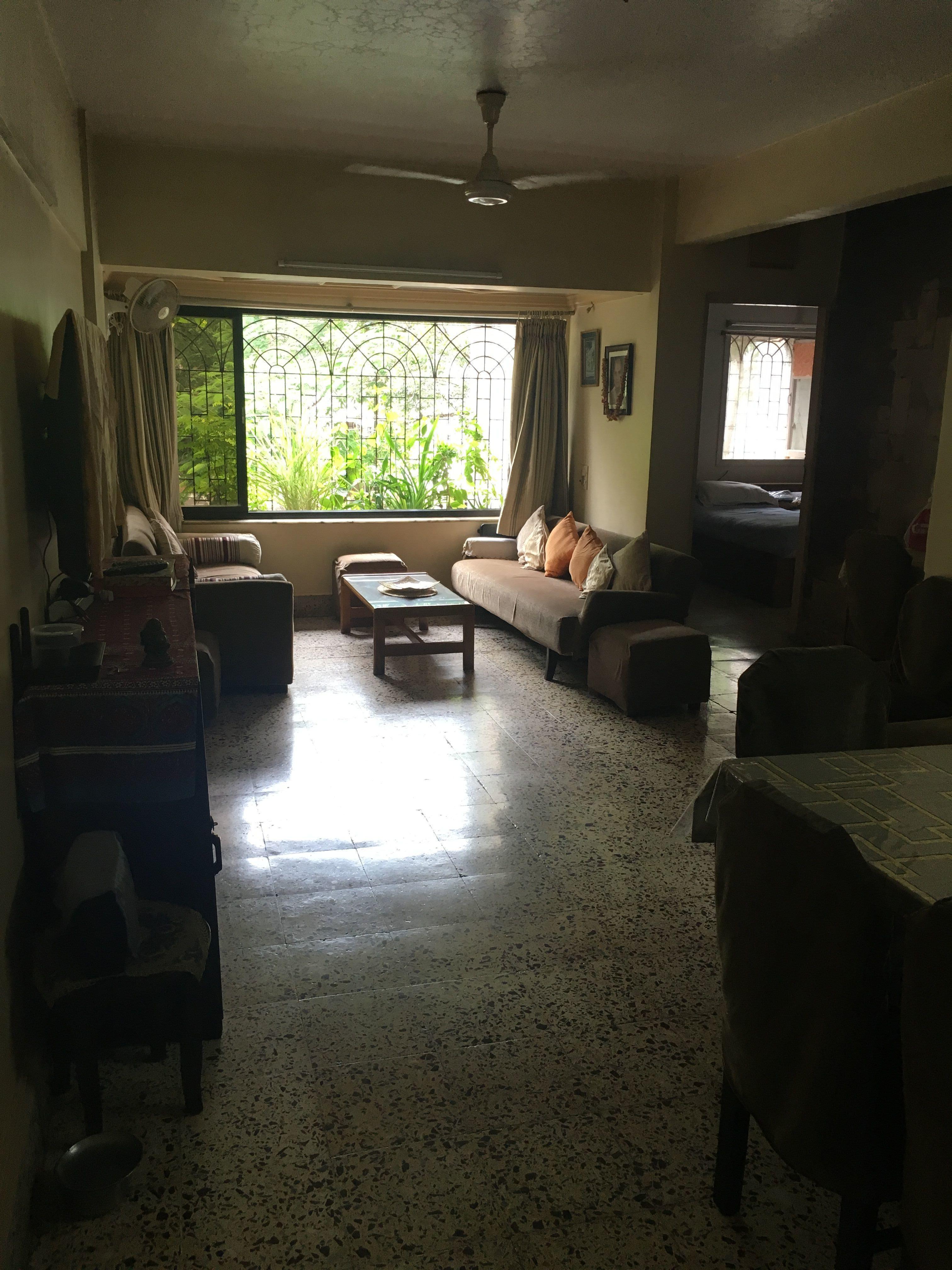 3 BHK Apartment for Sale in Juhu Tara Road Mumbai