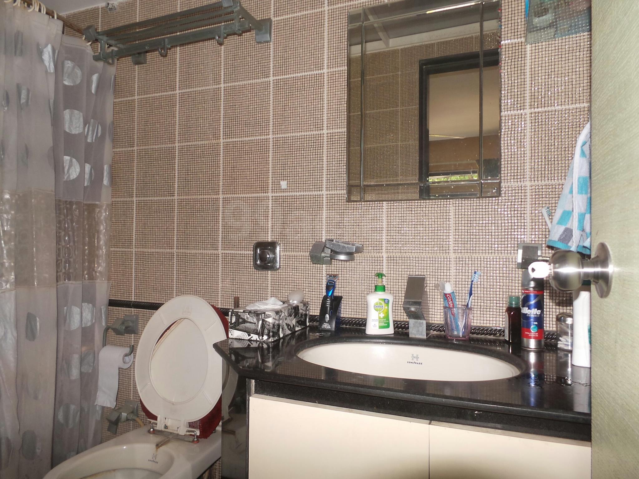 3 BHK Apartment for Sale in Juhu Tara Rd Mumbai