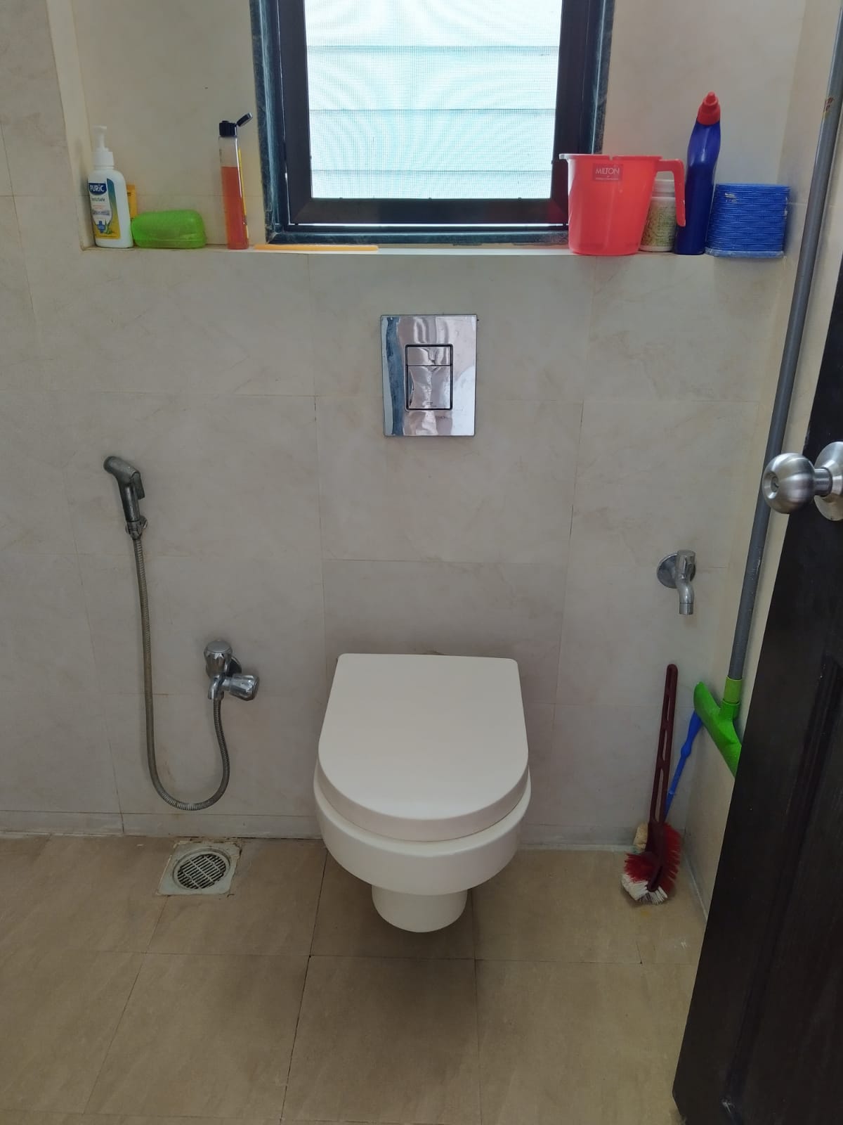1 BHK Apartment for Sale in V S  Marg Mumbai