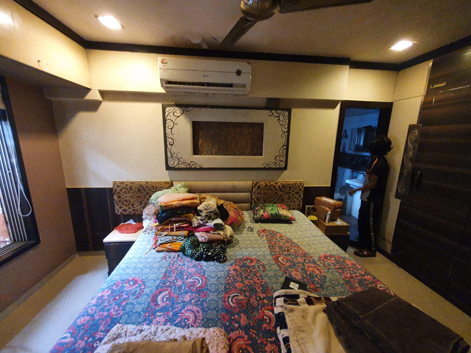 3 BHK Apartment for Sale in Suresh Nagar, Nr.RTO Signal Mumbai