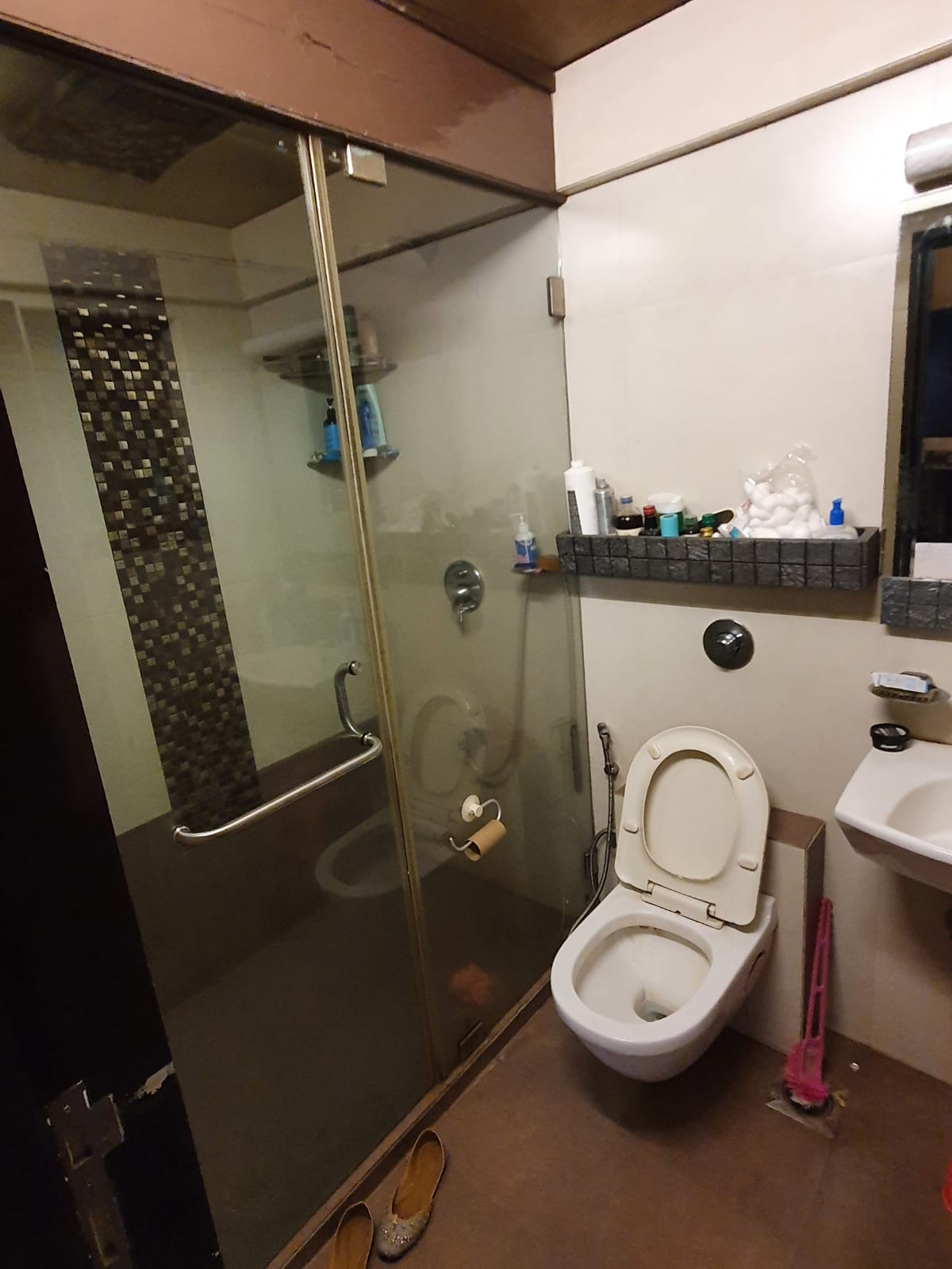 3 BHK Apartment for Sale in Suresh Nagar, Nr.RTO Signal Mumbai