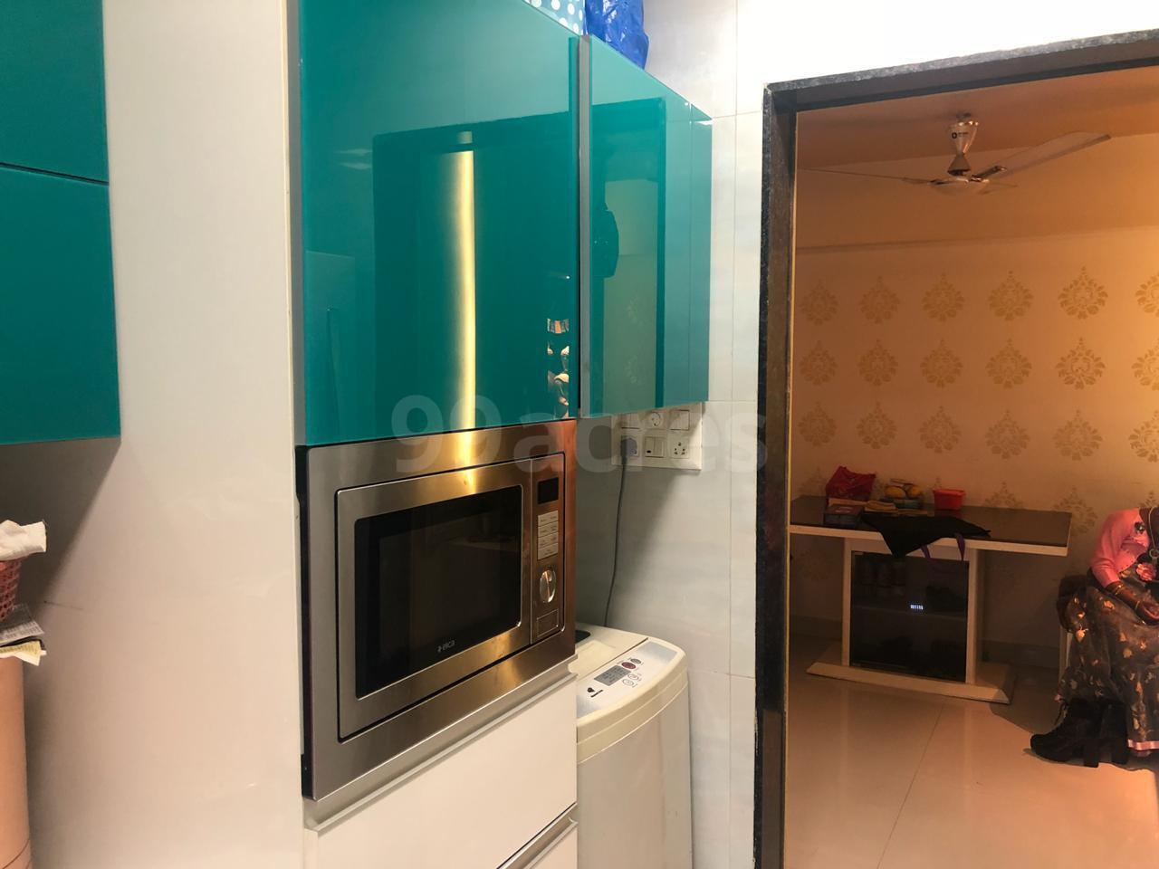 2 BHK Apartment for Sale in Old Nagardas  Road Mumbai