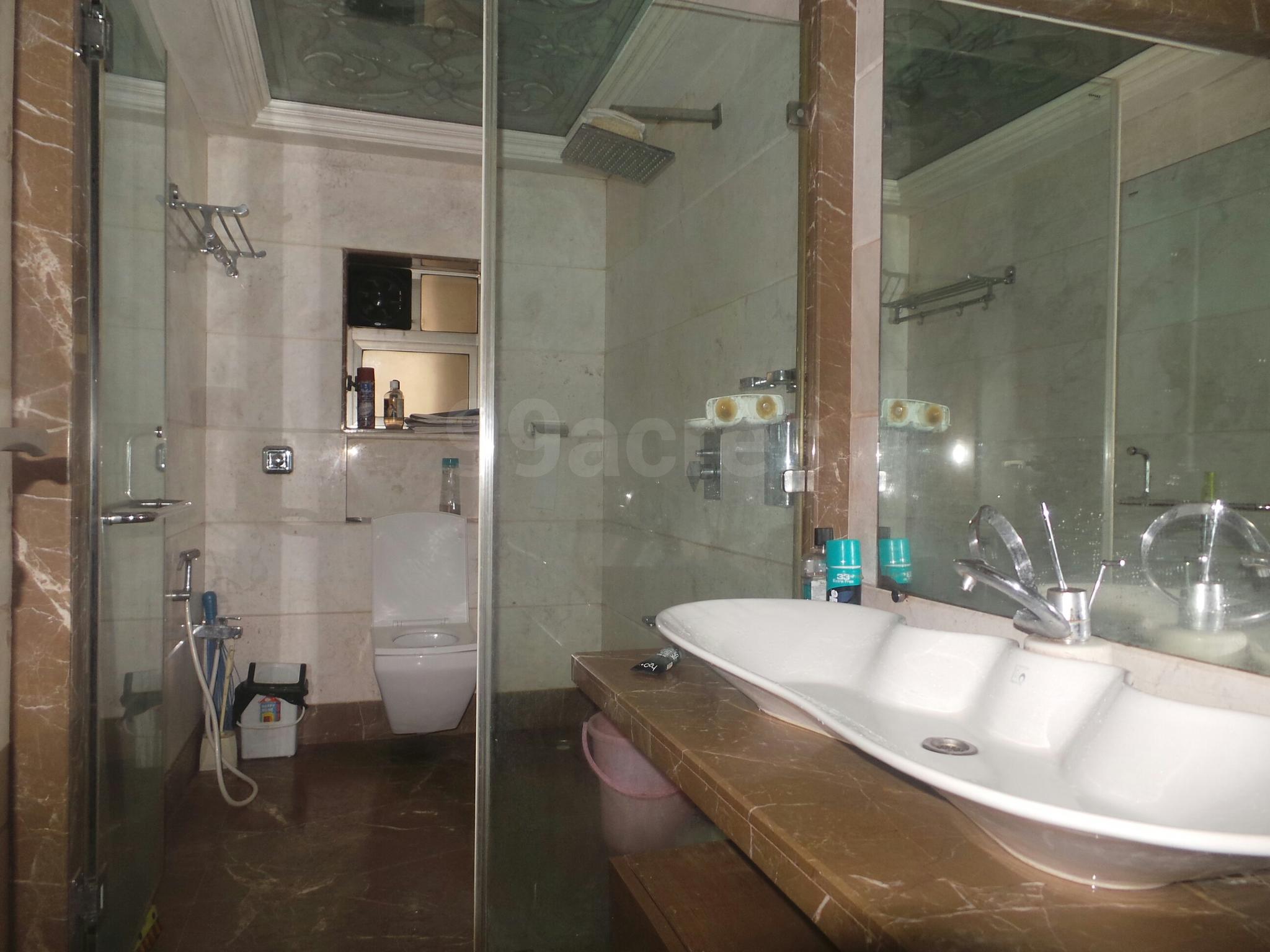 3 BHK Apartment for Sale in Almeida park Mumbai