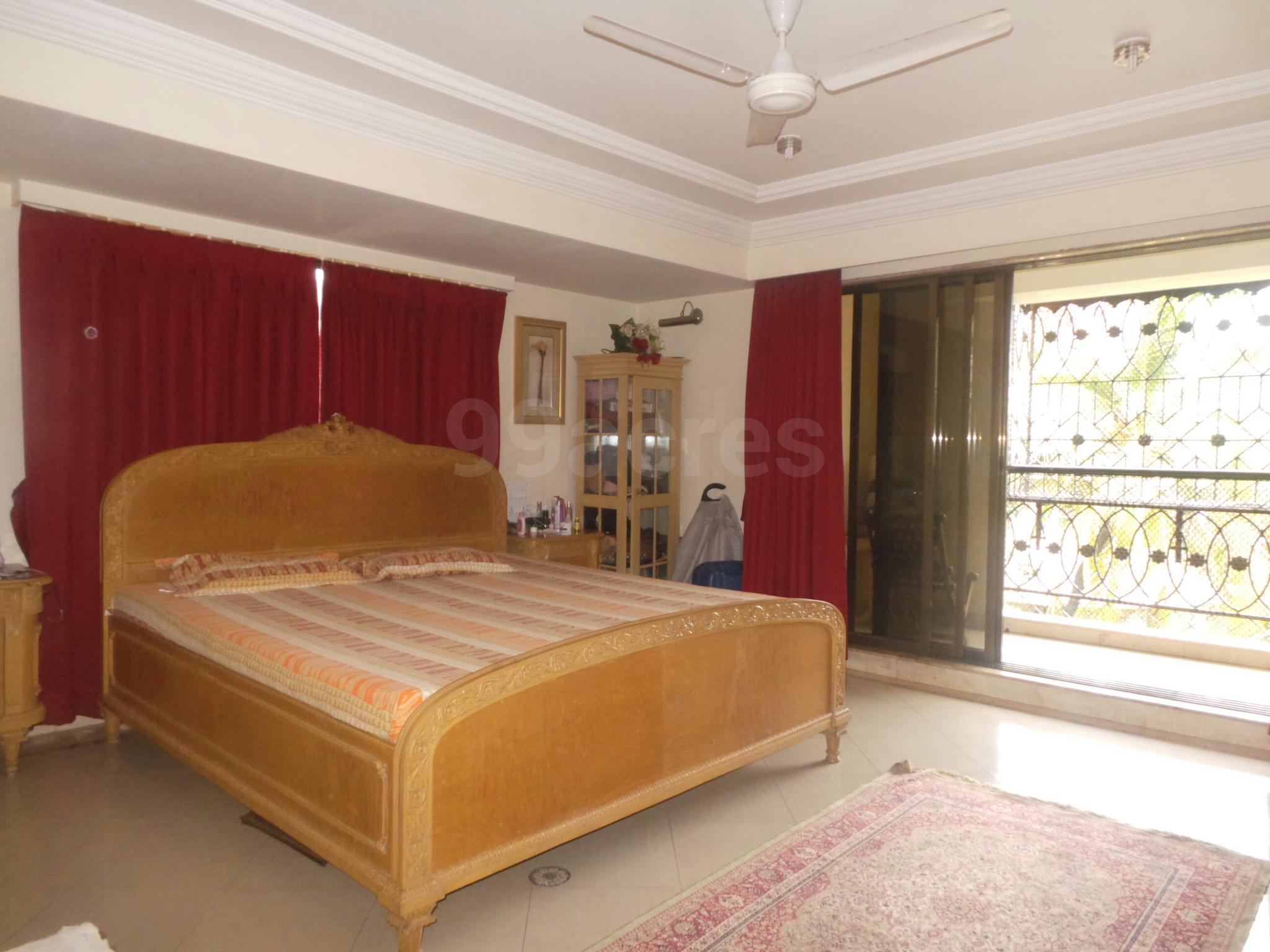 3 BHK Apartment for Sale in Almeida park Mumbai