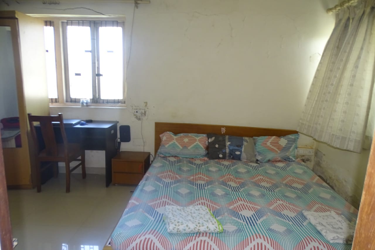 2 BHK Apartment for Sale in Juhu Church Road Mumbai