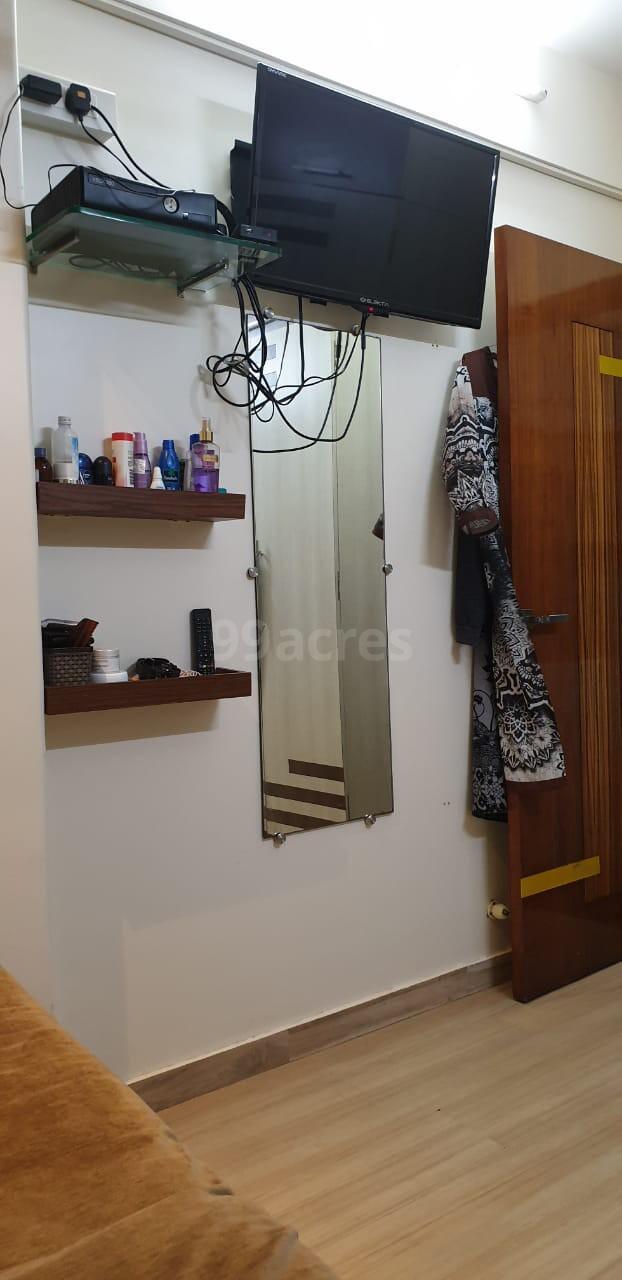 2 BHK Apartment for Rent in Carter Road Mumbai