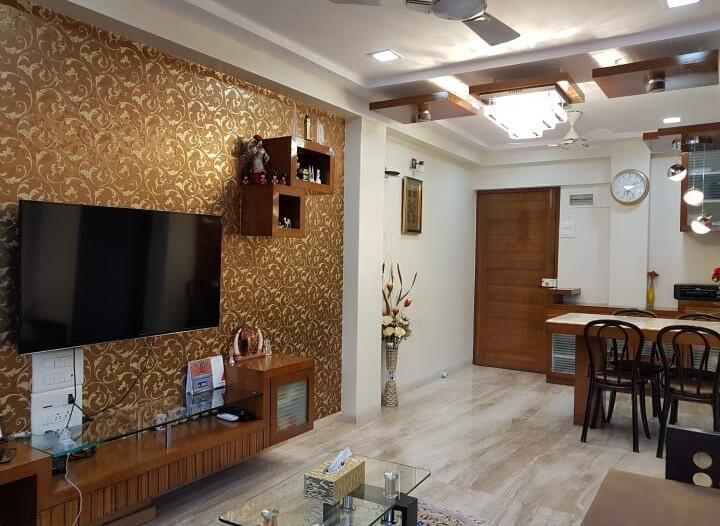 2 BHK Apartment for Rent in Carter Road Mumbai