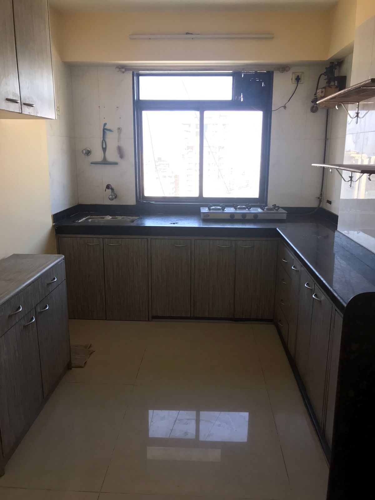 2 BHK Apartment for Rent in Khar West Mumbai