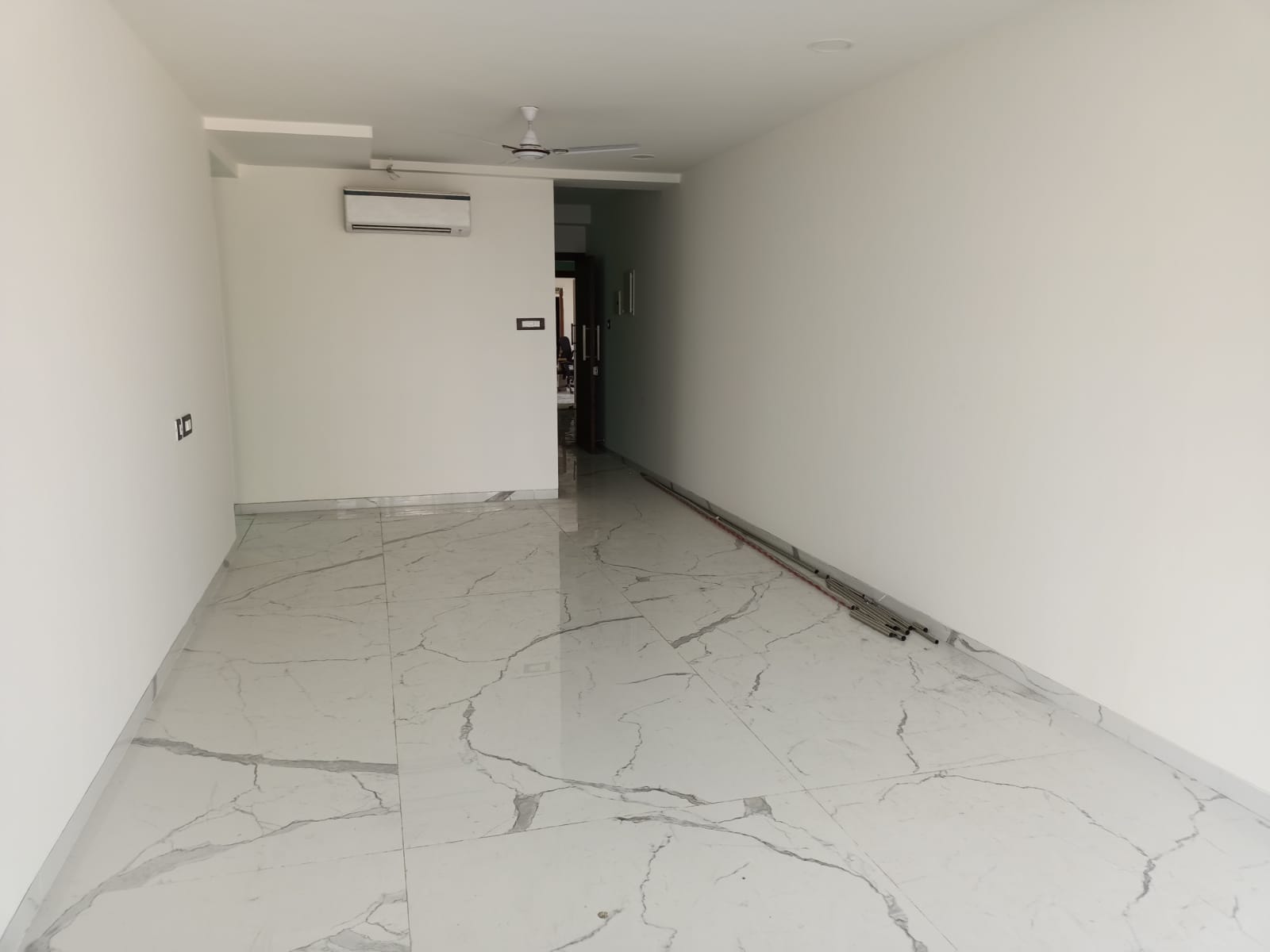 3 BHK Apartment for Sale in Bandra West Mumbai
