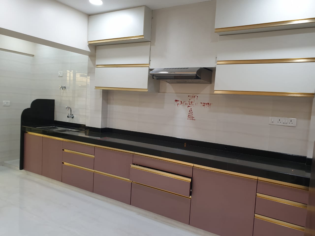 4 BHK Apartment for Sale in S V Road Mumbai
