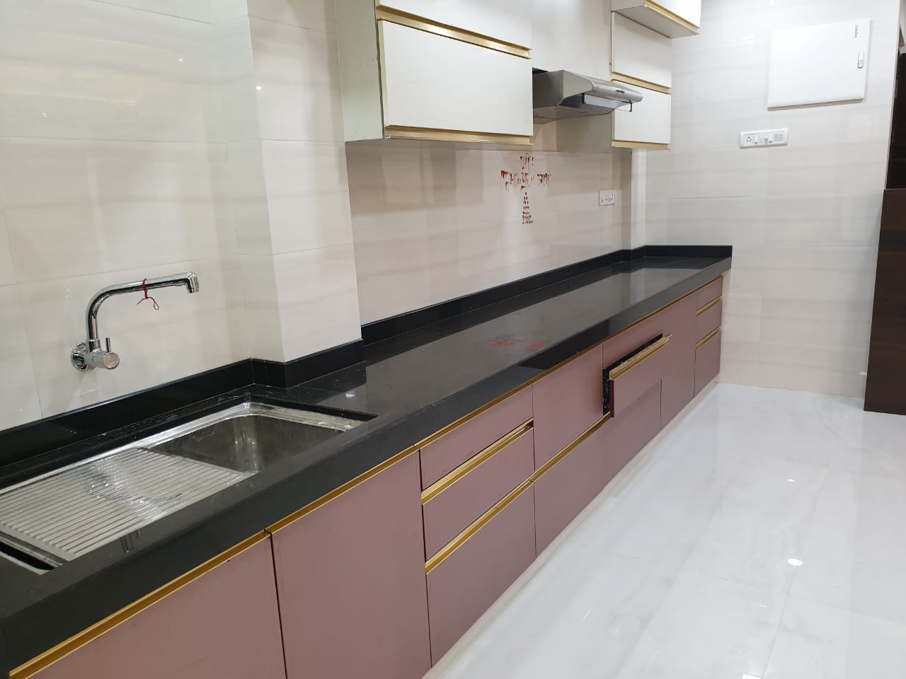 4 BHK Apartment for Sale in S V Road Mumbai
