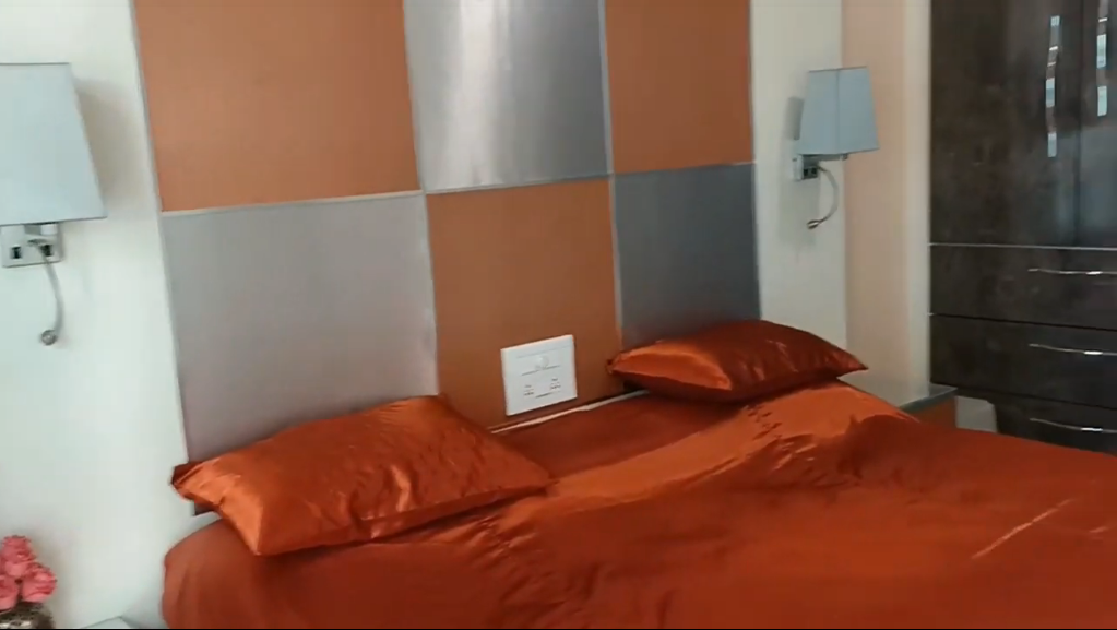 4 BHK Apartment for Sale in Santacruz East Mumbai