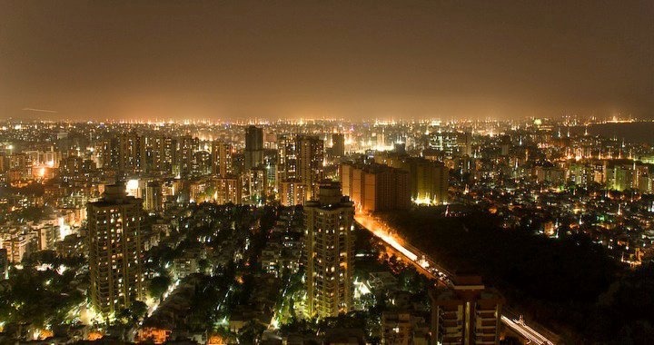 4 BHK Apartment for Sale in Lokhandwala Complex Mumbai