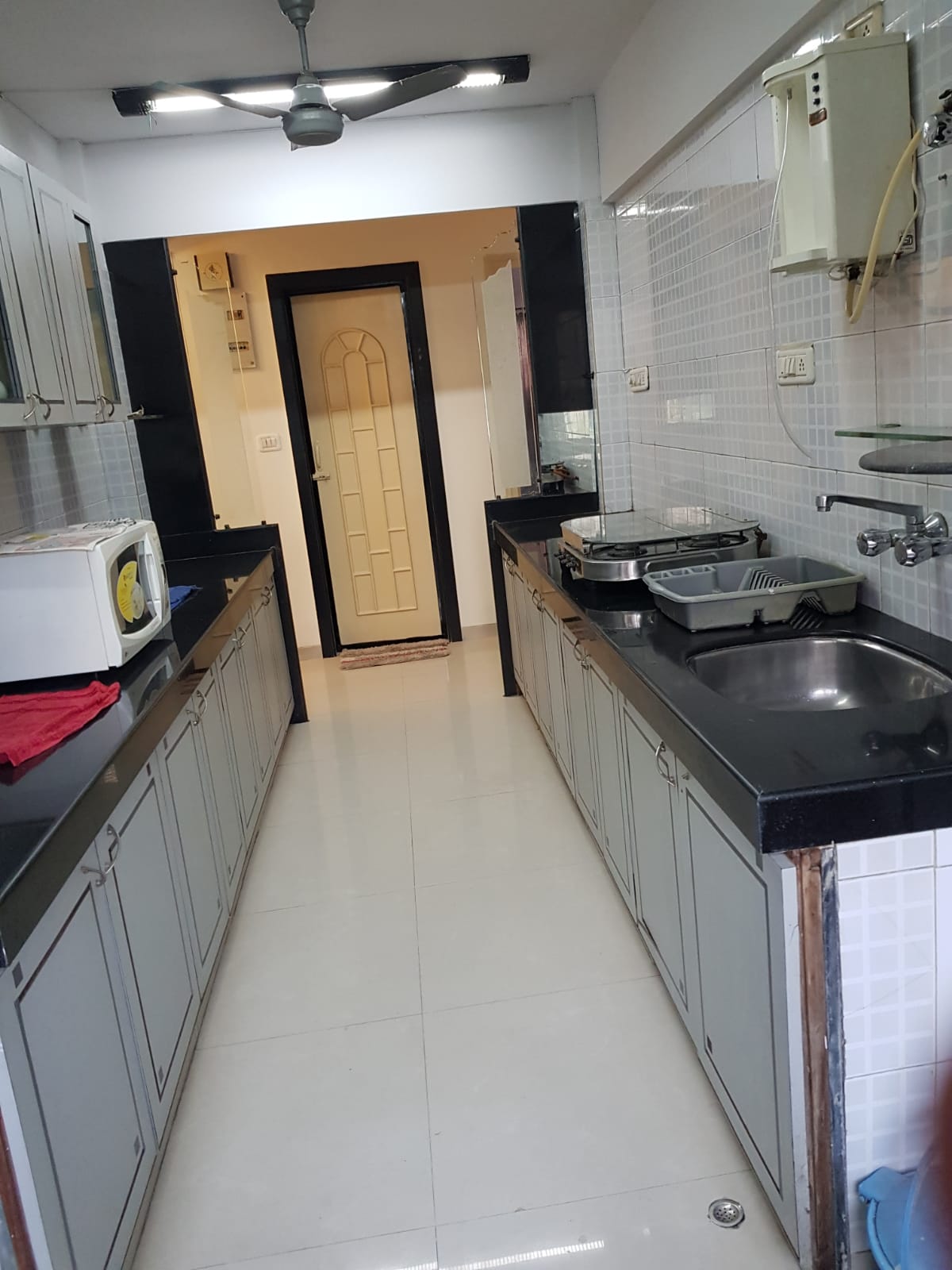 4 BHK Apartment for Sale in Yari Road Mumbai
