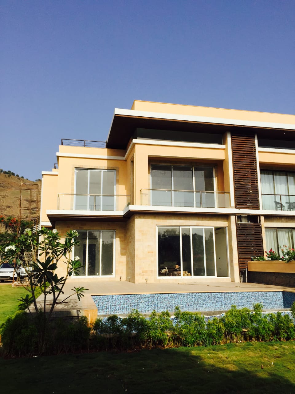 4 BHK Villa for Sale in Lonavala Mumbai
