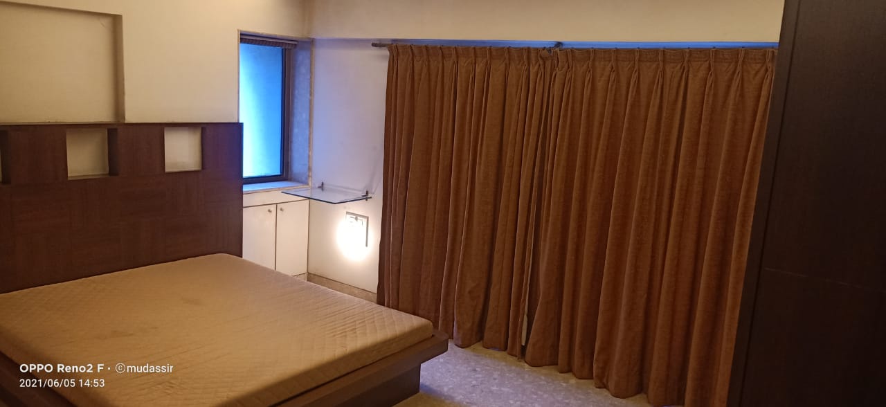 4 BHK Apartment for Sale in JVPD Mumbai